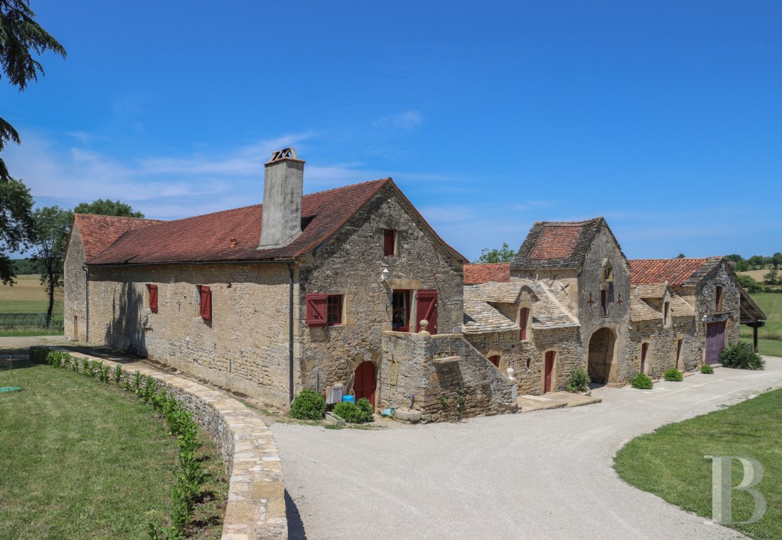 A well preserved and fully restored family chateau in Castanet, Tarn-et-Garonne - photo  n°8